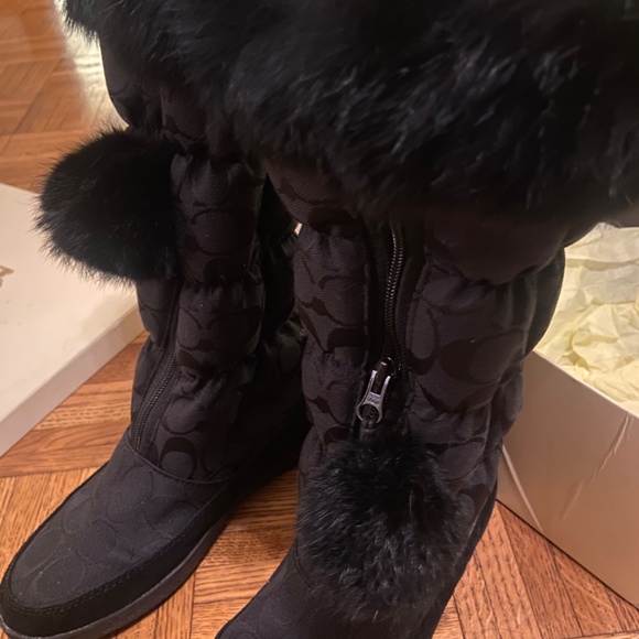 Coach Theona  Fur Boots - Picture 7 of 10